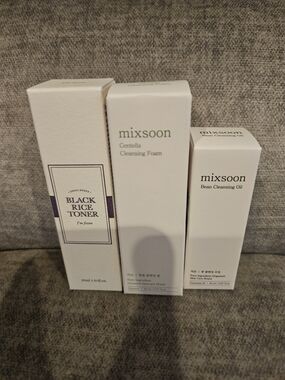 mixsoon Skincare Bundle With Black Rice Toner